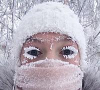 Iarnă grea în mai multe state din Europa. În Olanda trecătorii au fost luaţi pe sus de rafalele puternice de vânt