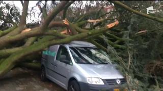 O furtună violentă face ravagii în Olanda, Belgia şi Germania