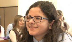 Trei elevi din Târgu Mureş, prieteni din copilărie, au fost admişi la Oxford