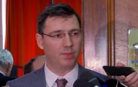 Declaraţia 600, deşi suspendată de Guvern, continuă să genereze un haos de nedescris. Ministrul de Finanţe nu ştie cum să explice asta