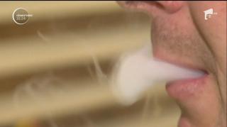 Ţigările electronice, dăunătoare pentru adolescenţi, benefice pentru adulţi