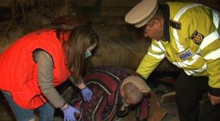 Zeci de oameni ai străzii, din Iași, dorm la temperaturi de minus 17 grade