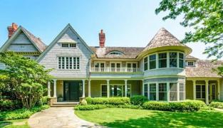 Harvey Weinsten îşi vinde vila din New York cu un milion jumătate mai puţin decât a cumpărat-o