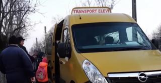 Măsuri speciale privind microbuzul şcolar din Tulcea, după imaginile cu copii înghesuiţi ca sarmalele