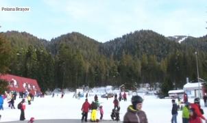 Vremea bună a adus mii de turişti în weekend, la munte, pe pârtii