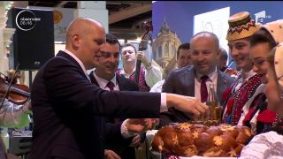 Sarmalele româneşti i-au cucerit pe vizitatorii celui mai mare târg de turism din Elveţia