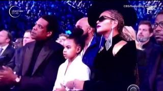 Video viral cu Blue Ivy, la Premiile Grammy. Gestul făcut de fiica lui Beyonce şi Jay Z face înconjurul lumii (Video)