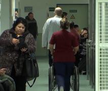 Sistemul public de radioterapie de stat din România are mai puţine aparate decât acum zece ani!