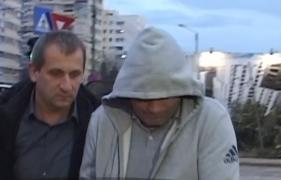Tatăl din Timiş care a bătut un coleg de-al băiatului său în clasă, reţinut de poliţişti (Video)