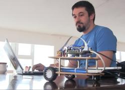 Doi programatori români au dezvoltat un soft căruia i s-a dus vestea până-n America