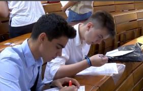 Cei 7 ani de acasă devin materie obligatorie în universităţi
