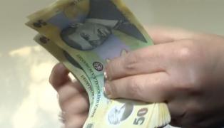 Prima zi de salariu după Revoluţia Fiscală a venit cu tăieri pentru mii de angajaţi
