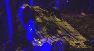 Şoferul fugar de la Iaşi care a fugit de la accident cu plăcuţele de înmatriculare, de negăsit. Ce şi-a uitat, însă, în maşină