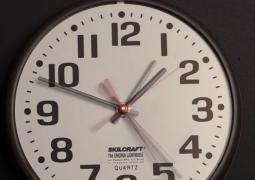 E posibil ca o lege a Uniunii Europene să elimine trecerea la ora de vară