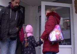 România e în carantină! Elevii fără aviz epidemiologic au fost trimişi acasă, în prima zi de şcoală