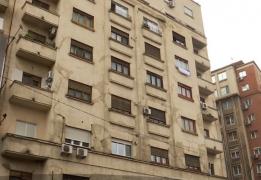 "Marea Consolidare" umflă buznarele speculanţilor. Primăria reface clădirile cu risc seismic din bani publici