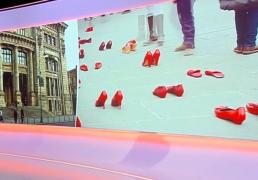 Dragostea poartă pantofii roșii. Statistica spune că în România, la fiecare 30 de secunde, o femeie este bătută!