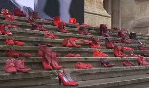 Sărbătorim Ziua iubirii fără violență. Românii sunt chemați la Muzeului Naţional de Istorie cu pantofi roșii, flori sau candele