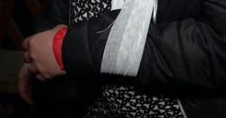 Patron acuzat la Craiova că şi-a bătut măr un angajat şi pe iubita lui, după ce bărbatul şi-a cerut salariu