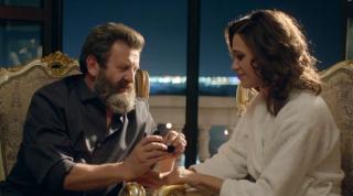 Un nou episod din ”Fructul oprit”. Din această săptămână, serialul se difuzează în fiecare miercuri, de la ora 21.15