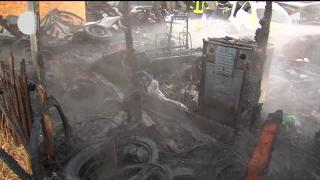 Tragedie în Argeş. Bărbat găsit carbonizat, după un incendiu la atelierul auto pe care îl păzea