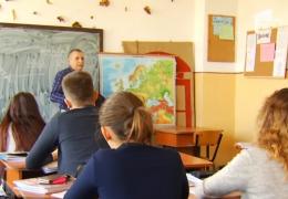 A treia zi fără salarii, pentru profesorii din România (Video)