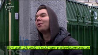Elevii vor să învețe Instagram și Youtube