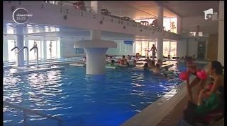 Malul mării îi atrage şi iarna mii de oameni!