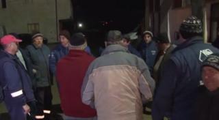 80 de mineri sunt blocaţi de ieri în Salina Slănic Prahova, iar alţi 100 protestează la suprafaţă din cauza salariilor mici
