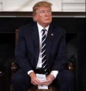 Arme pentru profesori, soluția lui Donald Trump