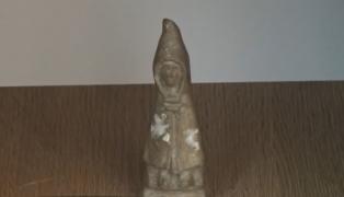 Statuetă dacică veche de 2000 de ani, confundată cu o păpuşă, a ajuns, în sfârşit, la muzeu