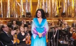 Soprana Angela Gheorghiu, premiată în Franța