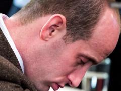 Stephen Miller a aţipit în timpul unui discus al lui Donald Trump