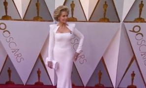 Strălucire pe covorul roșu de la Premiile Oscar 2018. Actrițele au renunțat la rochiile negre