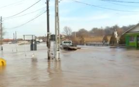 Stare de alertă în sudul României! Mai multe localităţi sunt ameninţate de codul portocaliu de inundaţii
