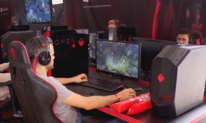 Gamerii se întrec pentru premii de 1 milion de dolari, la un turneu în România