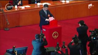 Preşedintele Chinei s-a aranjat pe viață, cu un vot