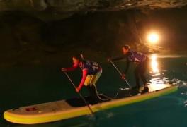 Concurs acvatic pe un lac subteran din Alpii Elveţieni