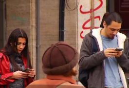 Notificările de pe telefonul mobil pot fi mortale! Este concluzia unui studiu despre stilul modern de viaţă