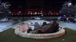 Accident spectaculos în Capitală. Un tânăr şofer a plonjat cu mașina într-o fântănă (Video)