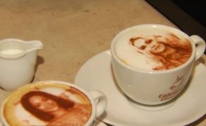 "Selfieccino", cafeaua în care îţi poţi desena chipul!