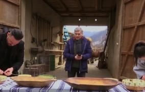 Aventura "Ie, Romanie" continuă în Transilvania