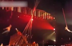 Dramă la Cirque du Soleil. Unul dintre acrobaţii experimentaţi s-a prăbuşit pe scenă de la înălţime şi a murit