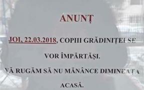 Părinţii sunt revoltaţi că preoţii merg la şcoală să împărtăşească elevii, cu vin