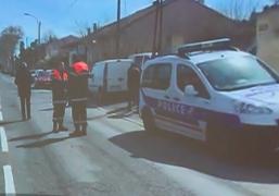 Autorul luarii de ostatici dintr-un supermarket din Franţa a fost omorat!