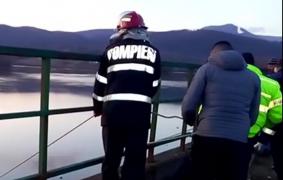 Un copil de şase ani din Braşov a fost găsit mort în albia râului Ghimbăşel, la 300 de metri de casă