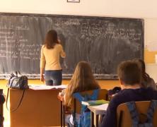 Învăţământul obligatoriu ar putea ajunge la 15 clase!