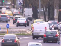 Veşti bune pentru cei care au de recuperat taxa auto. Autorităţile anunţă că procedura se simplifică