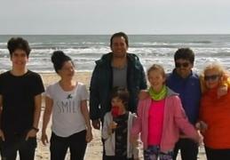 Vreme de vis pentru primii turişti de la mare