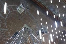 19 turişti, între care şi copii, au rămas blocaţi în roata mare din Salina Turda. Au intervenit alpiniştii